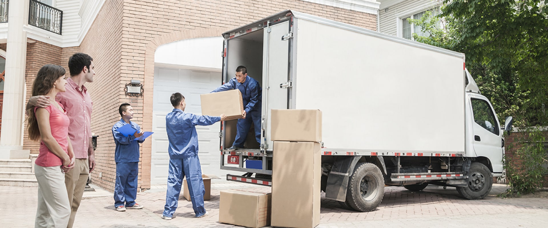 Why ThreeMovers is the Preferred Choice for International Moves