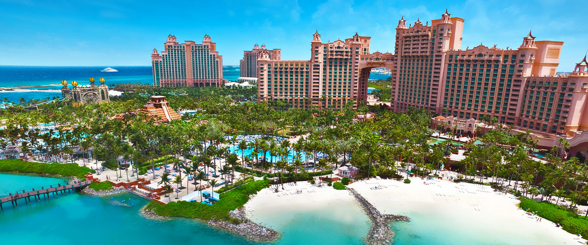 Nassau and Paradise Island: Your Guide to Boating and Real Estate in the Bahamas