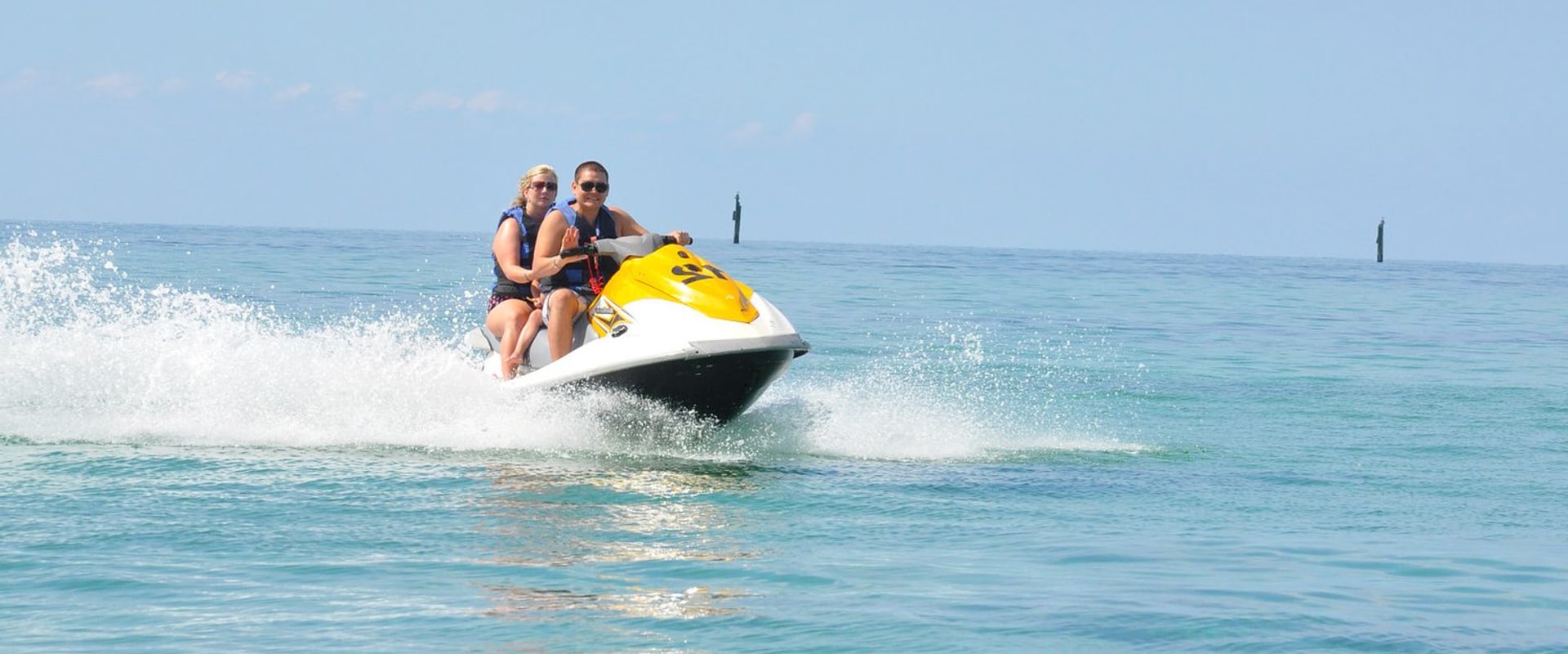 A Comprehensive Guide to Jet Skis and Other Water Sports Equipment in the Bahamas