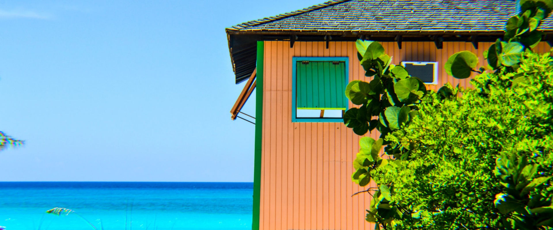Comparing Costs of Buying vs. Renting in the Bahamas